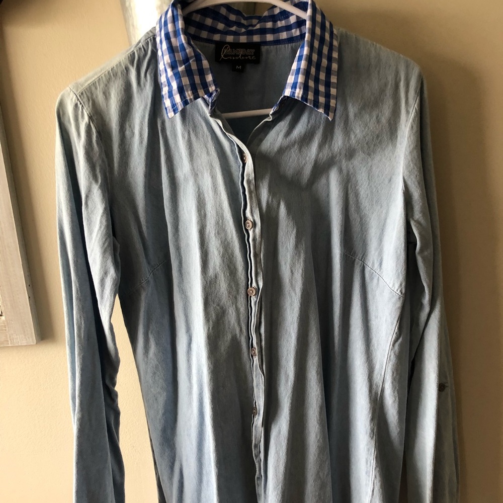 University of Kentucky Button Up